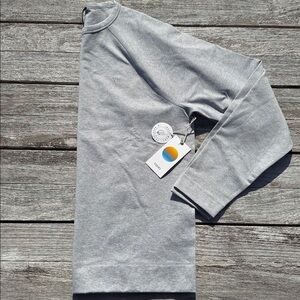 VUORI‎ Coronado Crew men's  Light Heather Grey size medium nwt